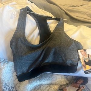 sports bra